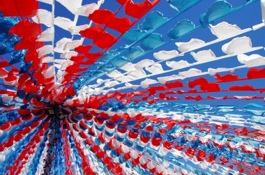 Kağıt Caddesi'ndeki geleneksel süslemeleri