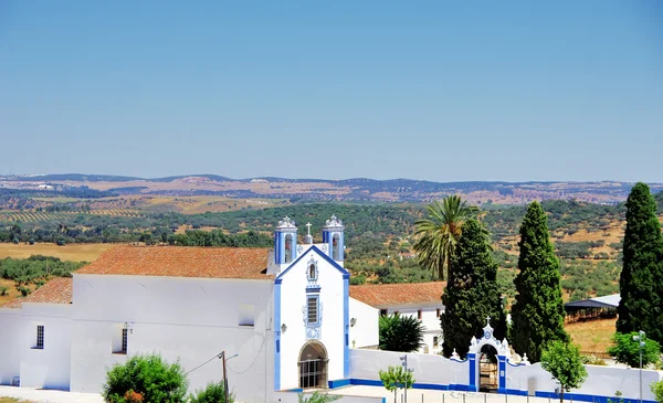 Gamla kyrkan på redondo village, portugal — Stockfoto