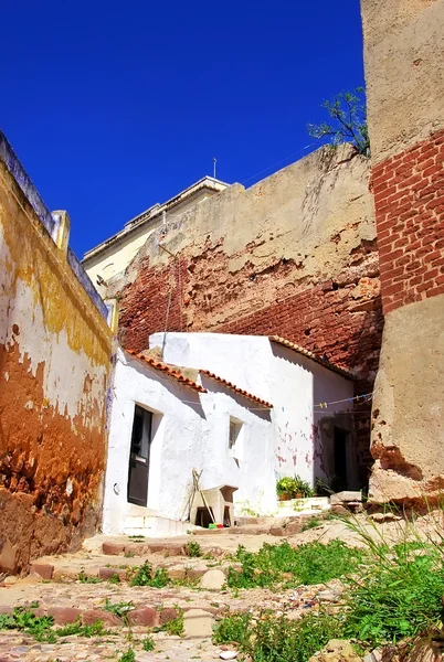 在西尔夫斯的小房子。葡萄牙 — 图库照片