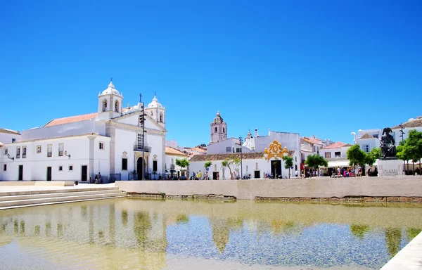 Plaza de la ciudad de Lagos en Algarve, Portugal — Foto de Stock