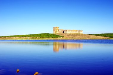 Valongo Kalesi, evora, Portekiz 