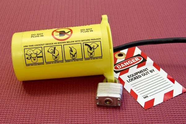 etiket Emanet dışarı dışarı kilitlemek