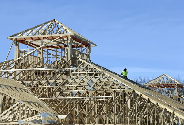 Construção de um edifício — Fotografia de Stock