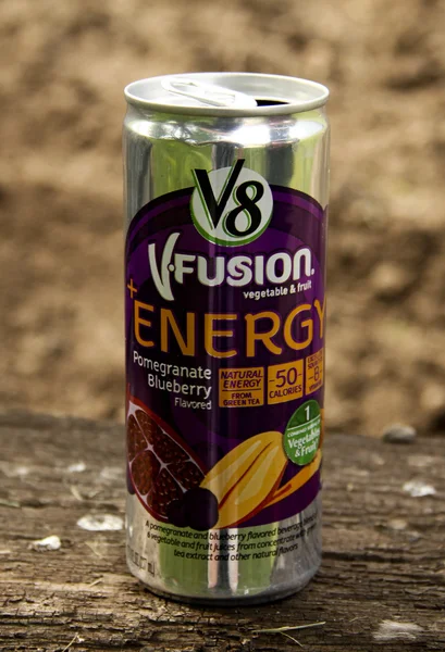 Can of V8 V-Fusion Drink — Stock Photo, Image