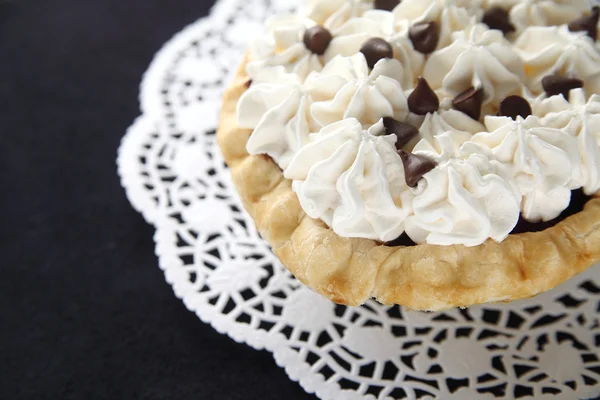 Chocolate pie with whipped cream — Stock Photo, Image