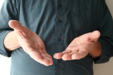 Neden veya nasıl iki el jest