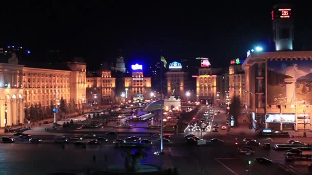 Plein van de onafhankelijkheid. Majdan Nezalezjnosti in kiev, Oekraïne — Stockvideo