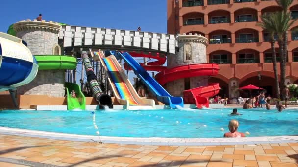 Χώρος αναψυχής με aquapark — Αρχείο Βίντεο