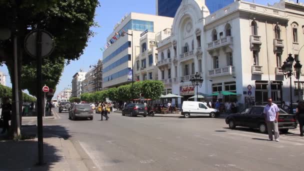 Calle principal de Túnez, Túnez — Vídeos de Stock