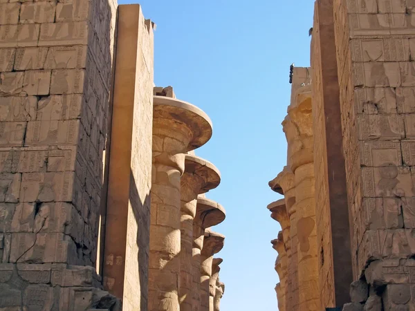 Karnak - oude tempel van Egypte, luxor, Afrika — Stockfoto