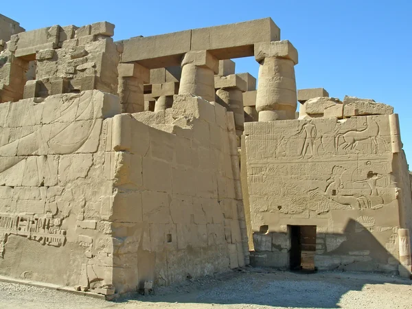 Karnak - antiguo templo de Egipto, Luxor, África — Foto de Stock