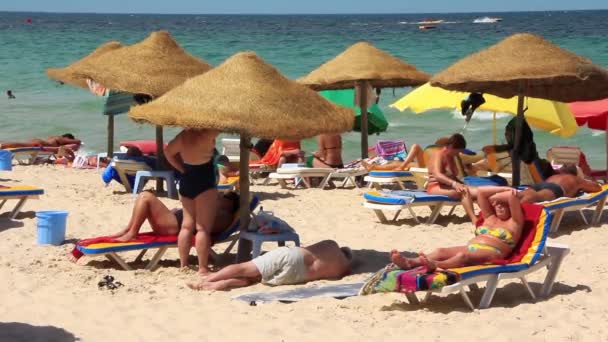 En la playa — Vídeos de Stock