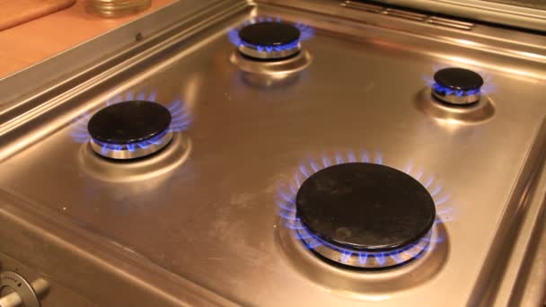 Gas cooker — Stock Video