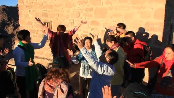 중국에서의 순례자 Invocatory 기도입니다. Moses는 산. 시 나이 반도. 이집트 — 비디오