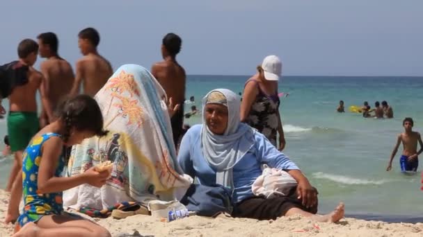 Пляж Туниса — стоковое видео