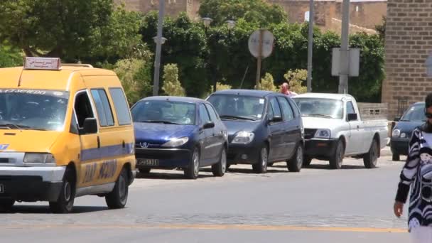 Вулиця в Суссе (Туніс). — стокове відео