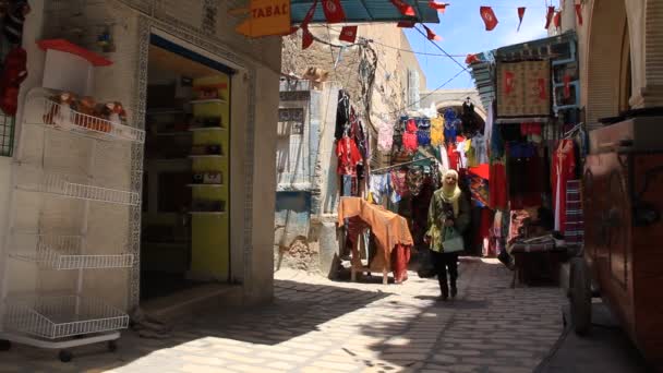 Oriental bazaar in Tunisia — Stock Video