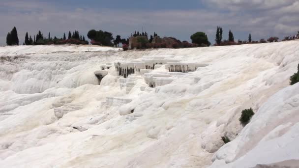 Pamukkale - katoen kasteel denizli provincie in het zuidwesten van Turkije — Stockvideo