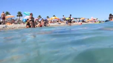 Deniz kenarında tatil yaz