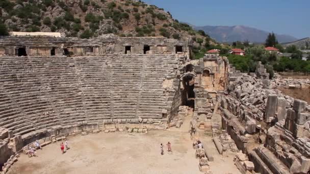 Antika grekisk-romerska amphitheatre.myra gamla namn - demre Turkiet — Stockvideo