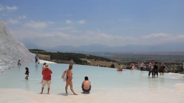 Pamukkale - βαμβάκι επαρχία Ντενιζλί κάστρο στη νοτιοδυτική Τουρκία — Αρχείο Βίντεο