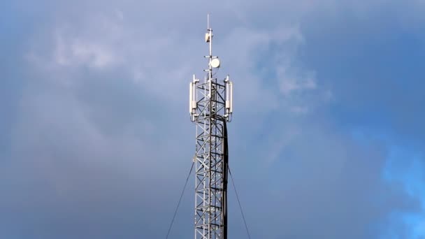 Cell phone tower — Stock Video