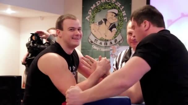 ARM-Wrestling — Stok video