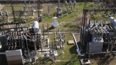 ısı elektrik istasyonu. Transformers. Açık Şalt