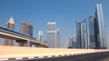 Dubai şehir merkezinde. Birleşik Arap Emirlikleri