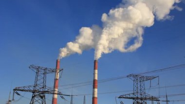 duman spews endüstriyel baca dan