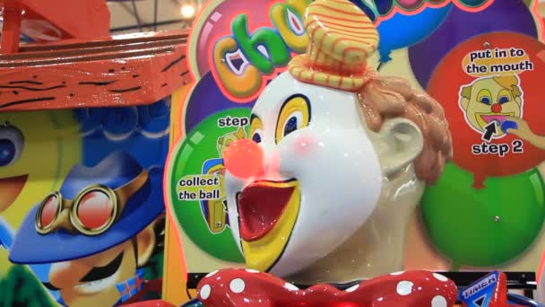 Glad clown — Stockvideo