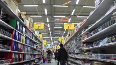 Süpermarkette alıcı