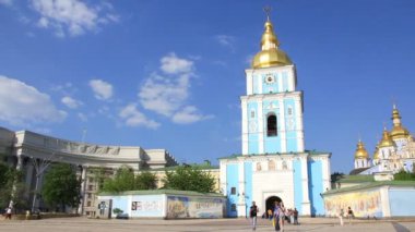 mikhailovsky altın kubbeli manastırda kiev, Ukrayna