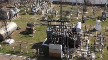 ısı elektrik istasyonu. Transformers. Açık Şalt