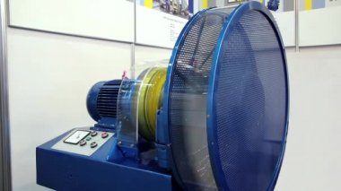 Hidrolik debriyaj çalıştırmalı.