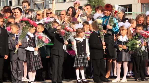 Eerste september. begin van het schooljaar — Stockvideo