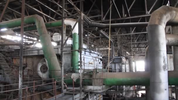 Interieur van oude elektriciteitscentrale — Stockvideo