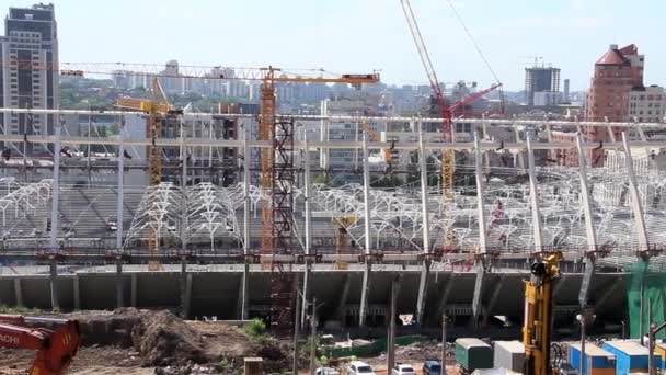 Rekonstruktion des republikanischen Fußballstadions für die EM 2012 in Kiew, Ukraine — Stockvideo