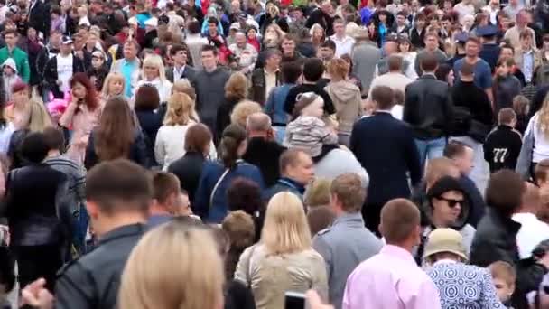 KIEV, UKRAINE, MAY 9, 2012: at ceremonial parade dedicated to the 67th Anniversary of victory in Great Patriotic War (World War II) in Kiev, Ukraine, May 9, 2012 — Stock Video