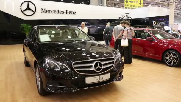 Mercedes-Benz E-class — Stock Video