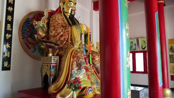 Buddhista templom-hegyen pratumnak belső — Stock videók