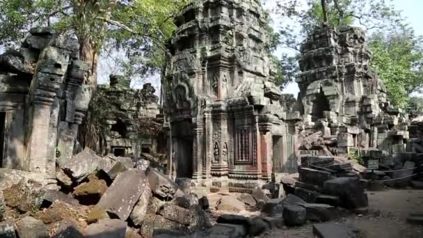 Angkor thom tempel komplex — Stockvideo
