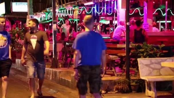 Distrito de luz vermelha em Pattaya — Vídeo de Stock