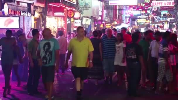 Ulicy Walking street - czerwony - lekki okręg w pattaya, Tajlandia — Wideo stockowe