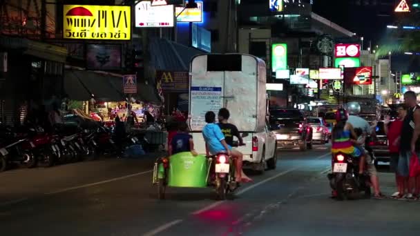 Traffico stradale a Pattaya, Thailandia — Video Stock