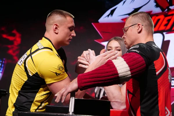 Kyiv Ukraine October 2021 Professional Arm Wrestlers Oleg Petrenko Raimonds 스톡 사진