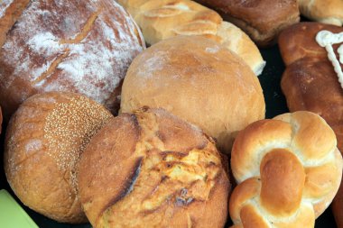 taze ekmek ruloları