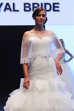 düğün elbise moda defilesi