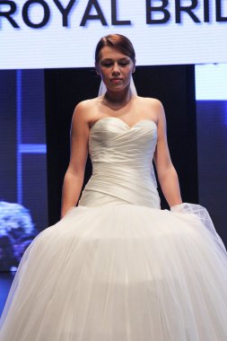 düğün elbise moda defilesi