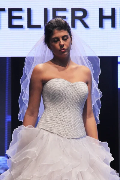 Bryllup kjole modeshow - Stock-foto